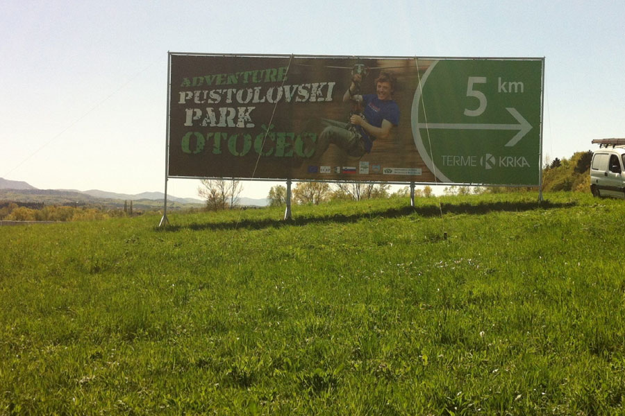 Zunanje oglaševanje